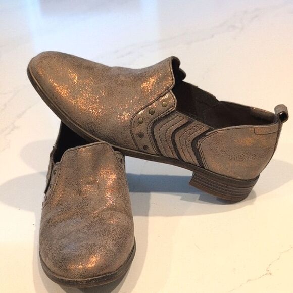 Collection By Clark's Studded Metallic Leather Slip-On Loafers Size 7.5 - Picture 10 of 10